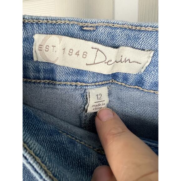 C Est 1946 Womens Light Wash Button Front Denim Jean Skirt Knee Length Size 12 - Picture 2 of 6